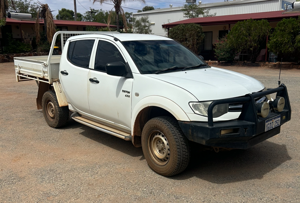 Toyota Hilux for hire in Meekatharra, Western Australia 2.